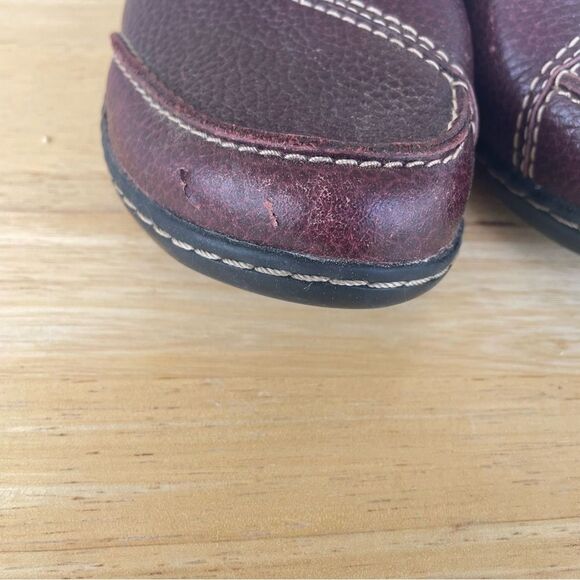 Clarks Collection Deep Red Loafer Slide On Shoes Size 6 - Picture 3 of 7